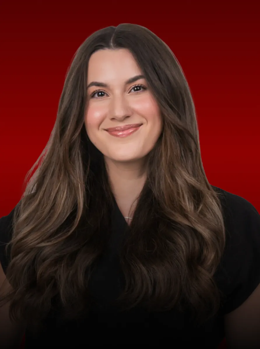 Portrait of Courtney Frisch, Registered Nurse & Injector at Rewind Aesthetics